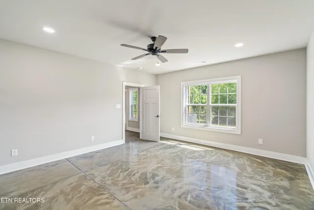 $579,900 | 1160 Meadow Walk Lane, Unit 58, Lenoir City, TN 37772