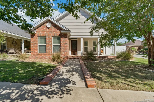 $2,250 | 2304 Village Path, New Braunfels, TX 78130