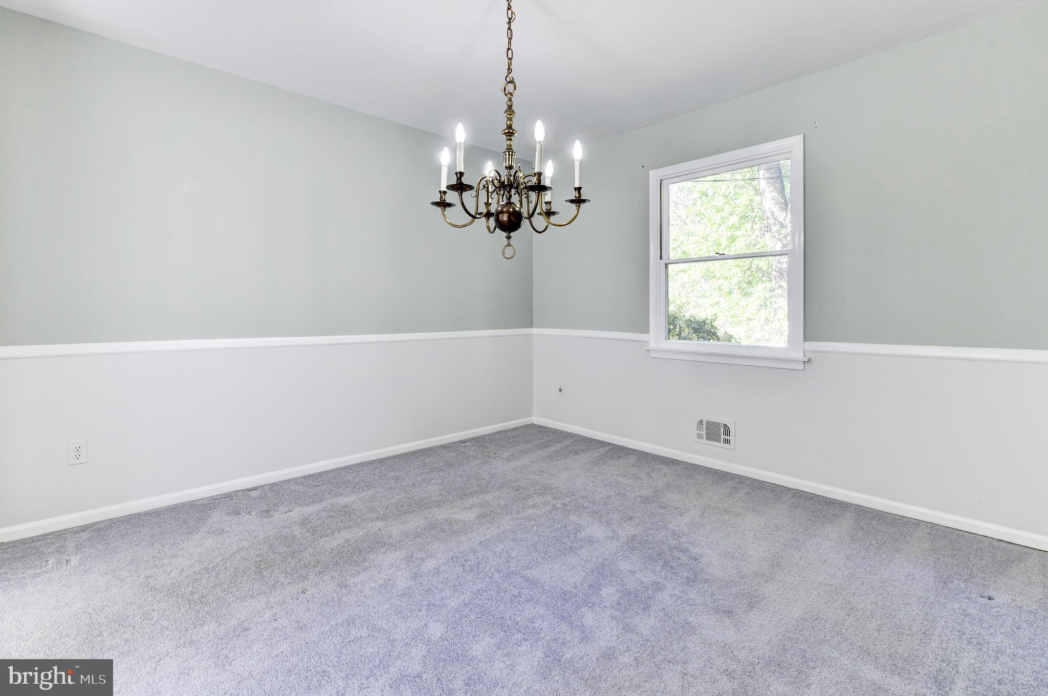 802 Ramshead Circle Cockeysville, MD 21030 - Photo 14 of 33 Large dining room for everyday or special occasion