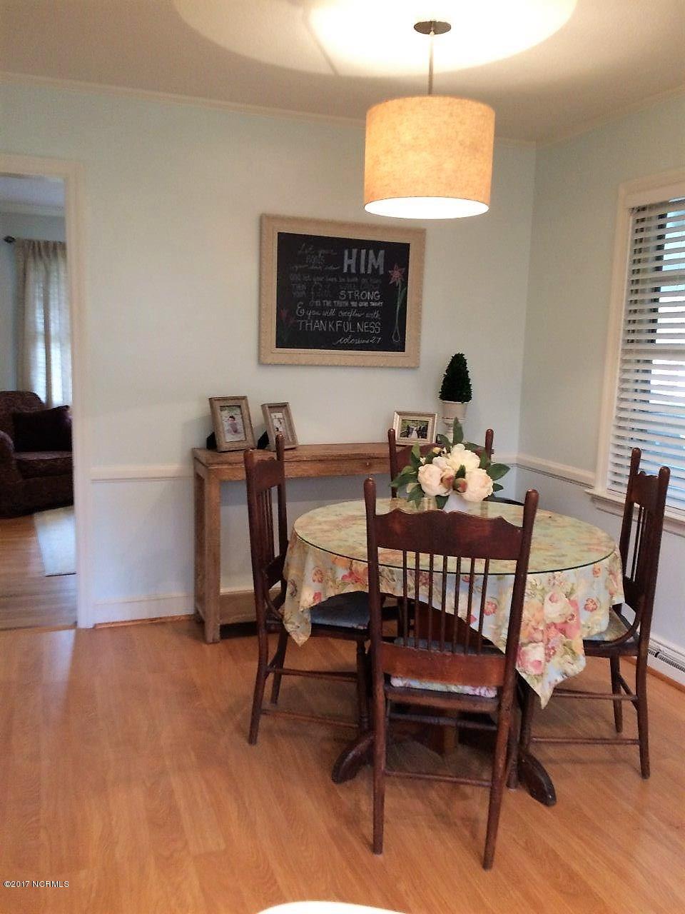 2204 Hodges Road Kinston, NC 28504 - Photo 5 of 24 5