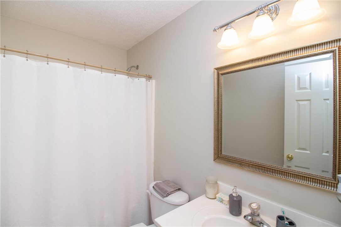 702 Friendship Road Seneca, SC 29678 - Photo 19 of 27 Hall Bathroom