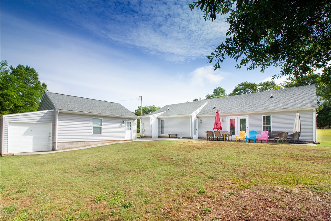 702 Friendship Road Seneca, SC 29678 - Photo 27 of 27 Backyard