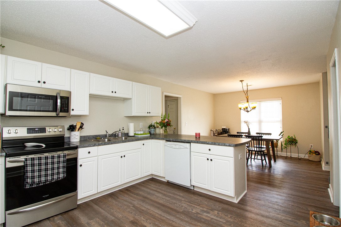 Kitchen and dining space