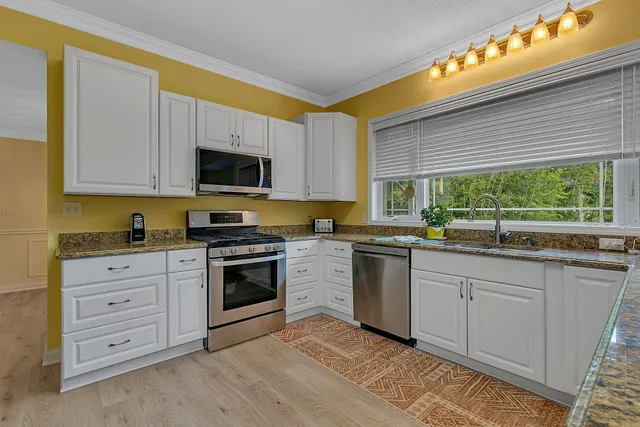 $519,900 | 5110 Northeast River Road, Sauk Rapids, MN 56379