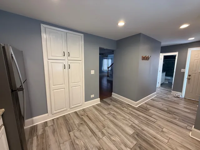 $1,600 | 15036 West Russell Road, Zion, IL 60099