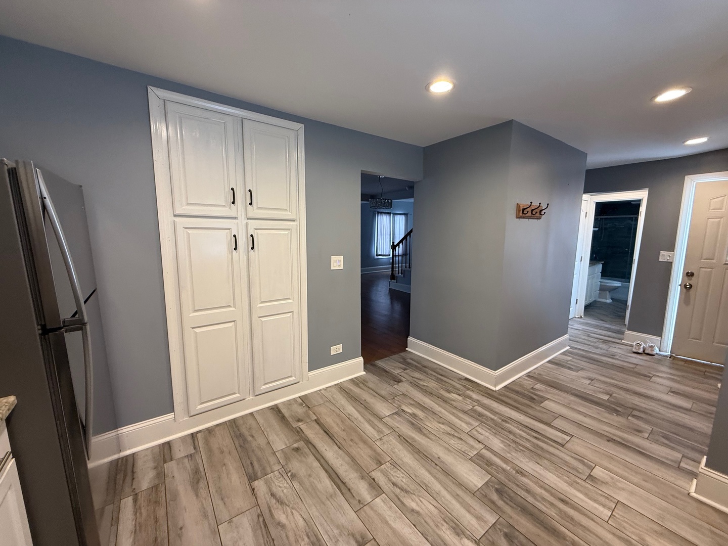 15036 West Russell Road Zion, IL 60099 - Photo 8 of 13 an empty room with closet and wooden floor