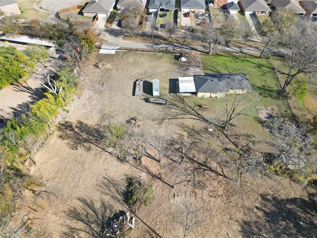 425 Chesier Road Lancaster, TX 75146 - Photo 3 of 15