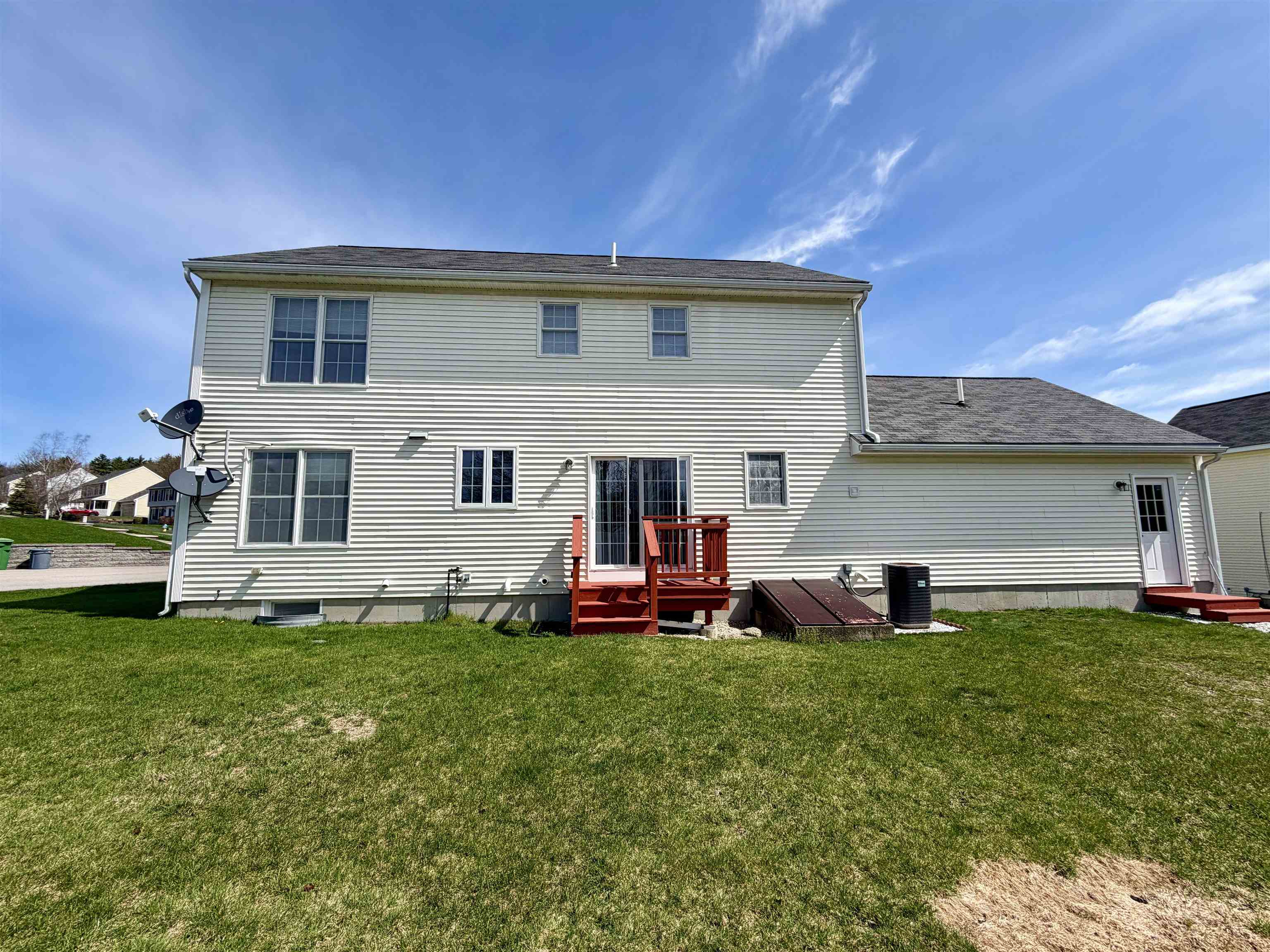 8 Normandy Way Nashua, NH 03063 - Photo 20 of 24