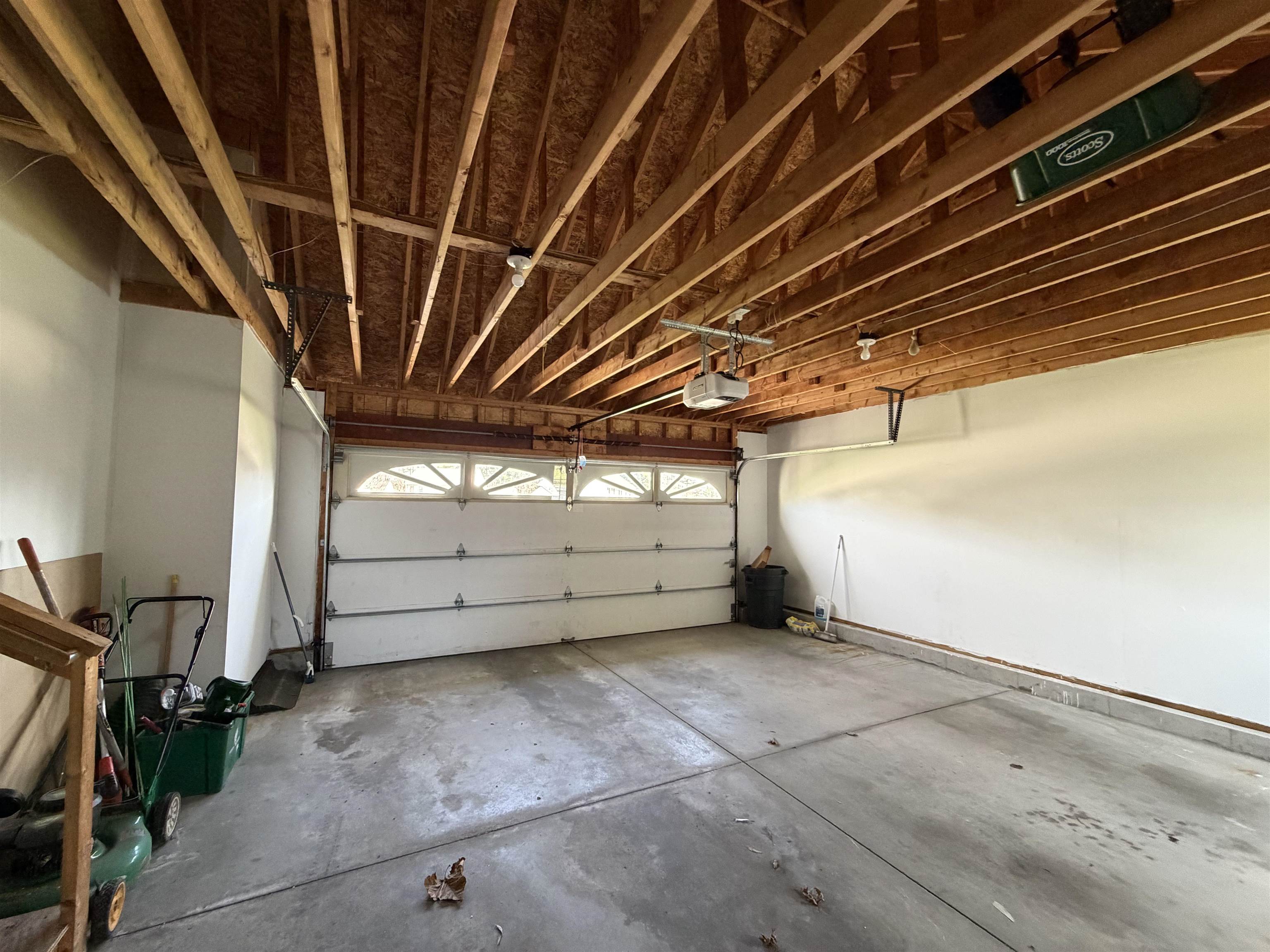 8 Normandy Way Nashua, NH 03063 - Photo 24 of 24