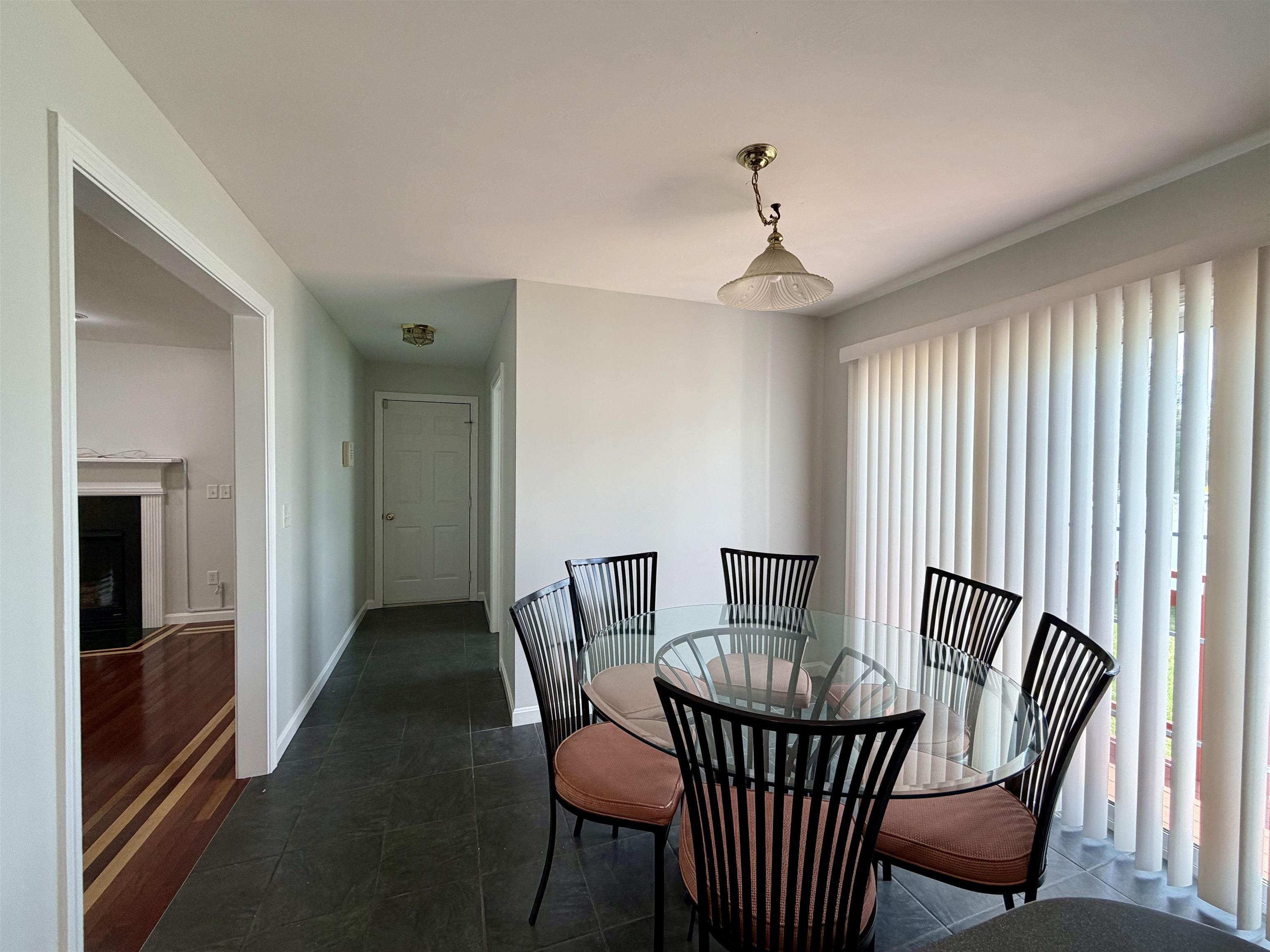 8 Normandy Way Nashua, NH 03063 - Photo 8 of 24