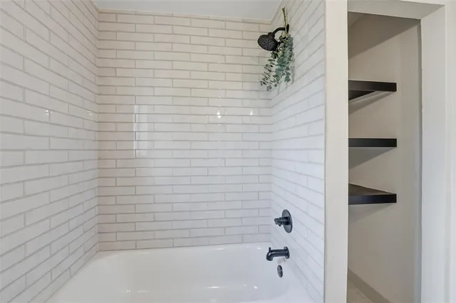 $549,900 | 2822 Wentwood Drive, Grapevine, TX 76051