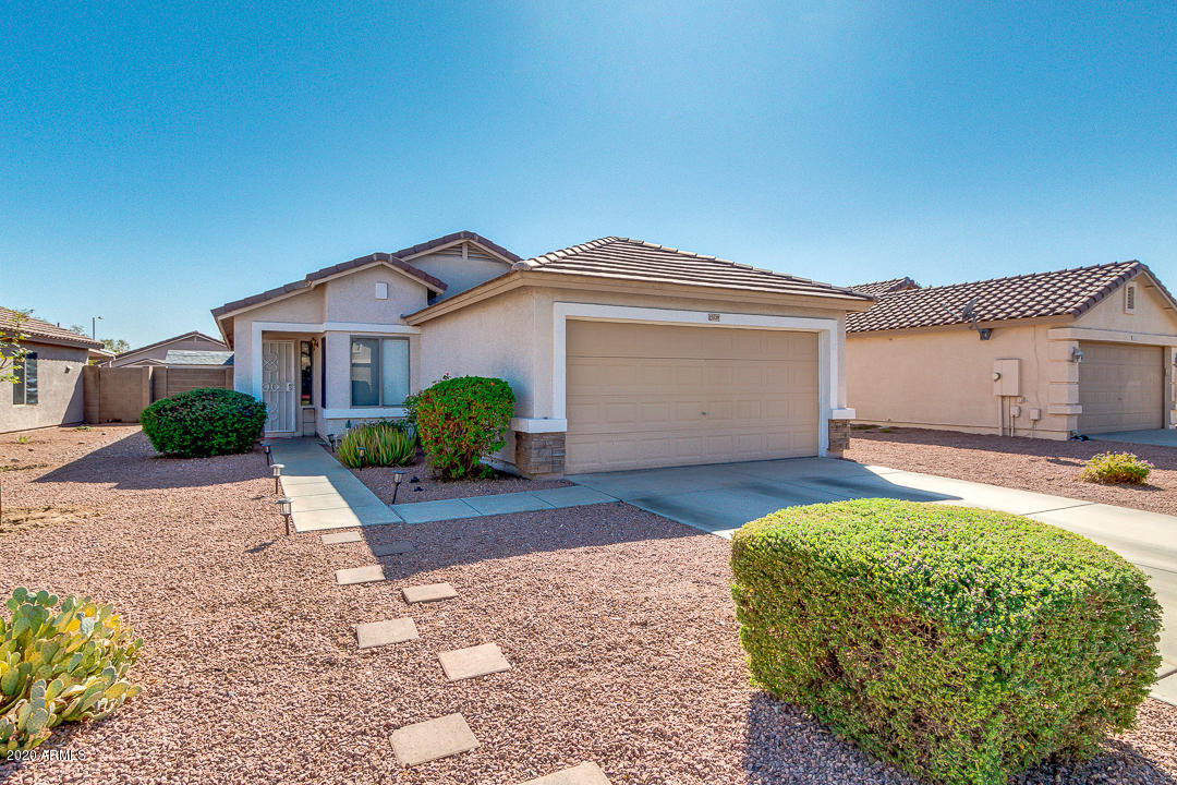 15039 West Redfield Road Surprise, AZ 85379 - Photo 3 of 32 03-Redfield