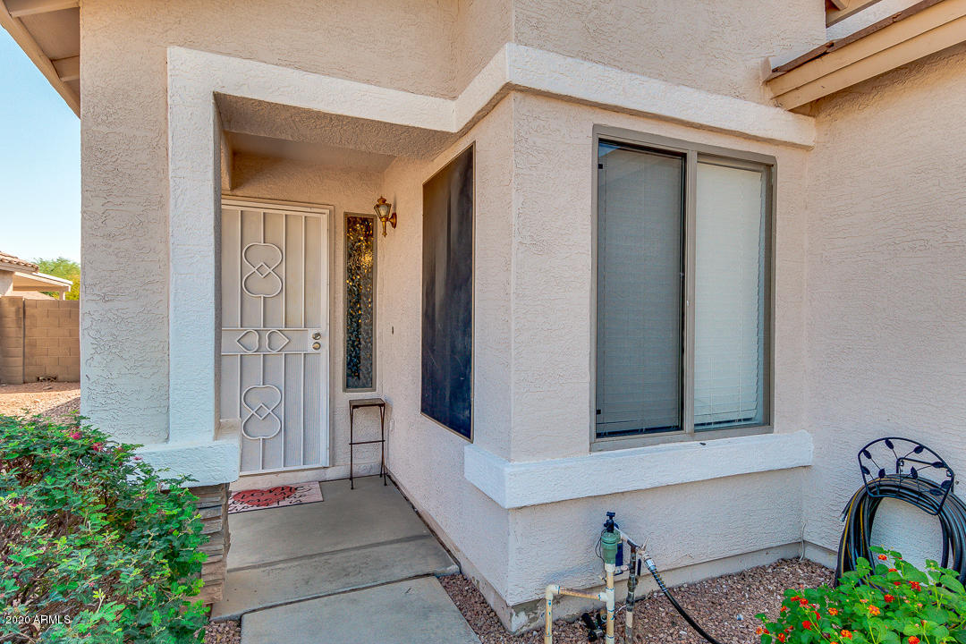 15039 West Redfield Road Surprise, AZ 85379 - Photo 6 of 32 06-Redfield