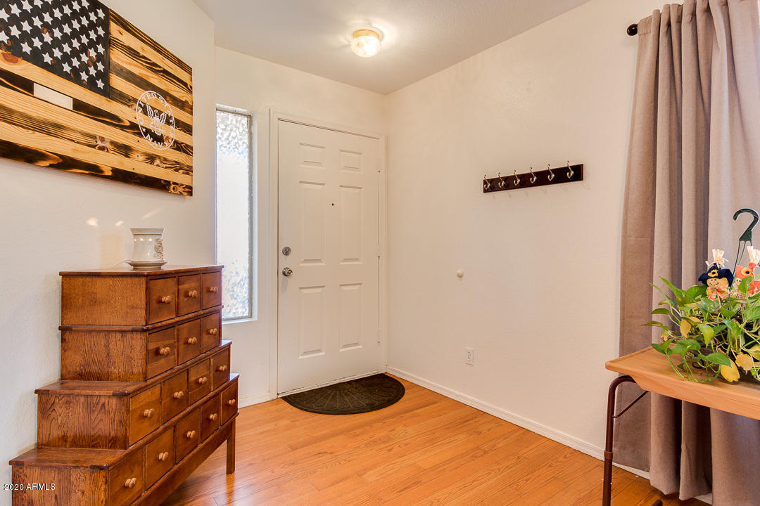 15039 West Redfield Road Surprise, AZ 85379 - Photo 8 of 32 08-Redfield