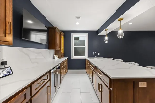 $869,000 | 15269 West 171st Terrace, Olathe, KS 66062