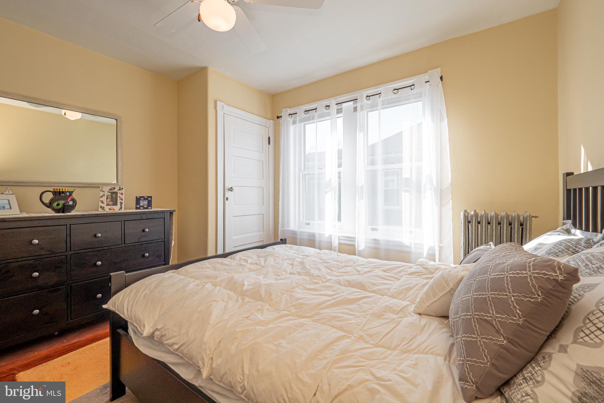 1216 Manor Road Havertown, PA 19083 - Photo 22 of 35
