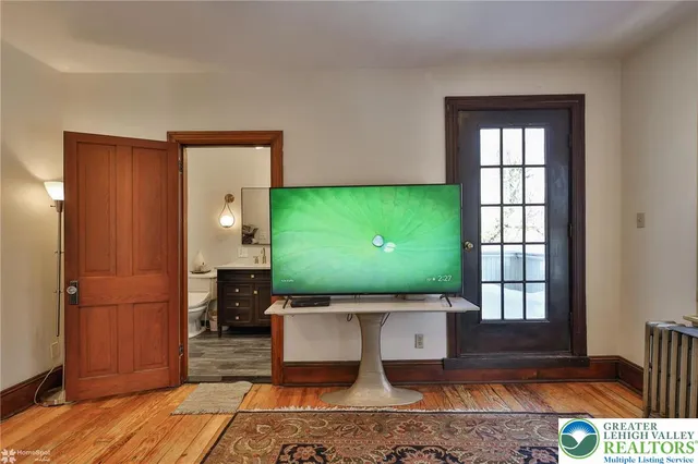 $659,900 | 507 East Station Avenue, Coopersburg, PA 18036