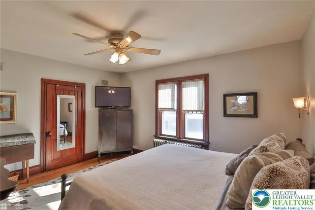 $659,900 | 507 East Station Avenue, Coopersburg, PA 18036