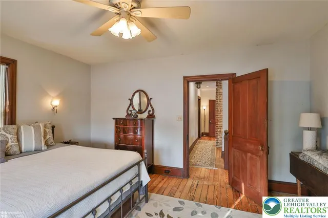 $659,900 | 507 East Station Avenue, Coopersburg, PA 18036