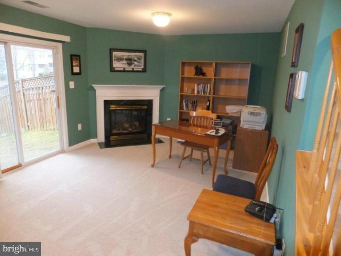 9234 Lorton Valley Road Lorton, VA 22079 - Photo 15 of 25 Family Room