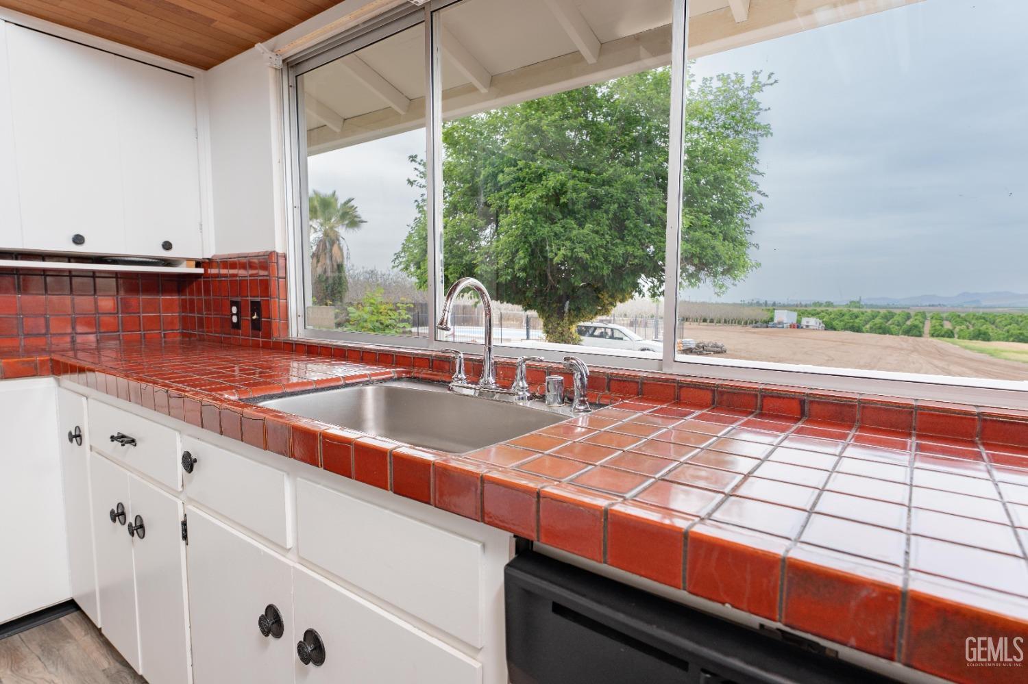 Undisclosed Address Terra Bella, CA 93270 - Photo 15 of 38