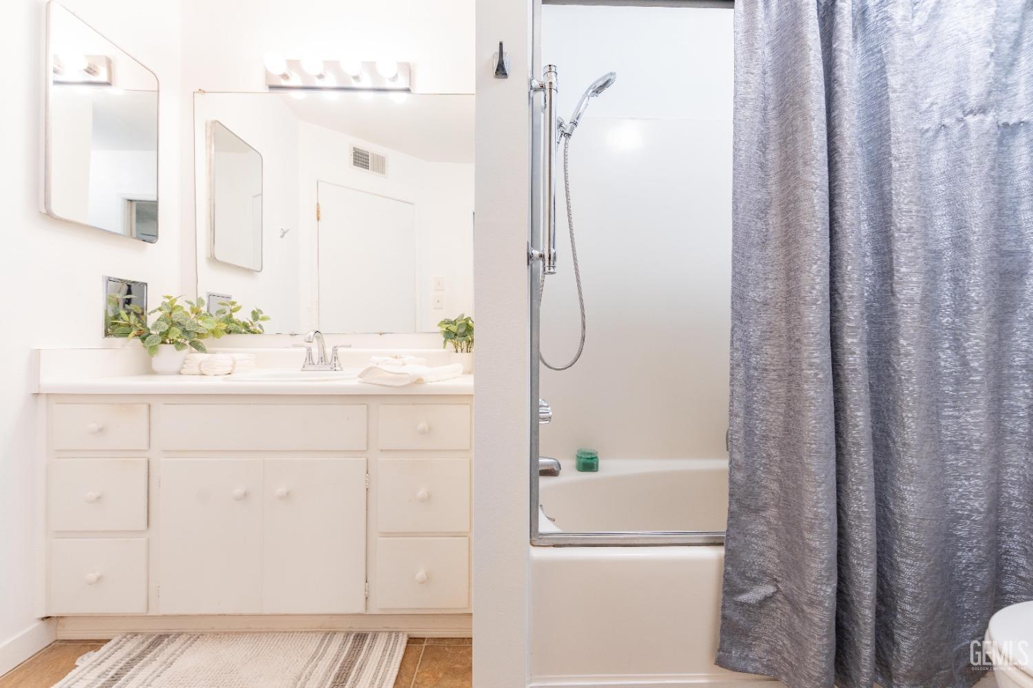 Undisclosed Address Terra Bella, CA 93270 - Photo 23 of 38