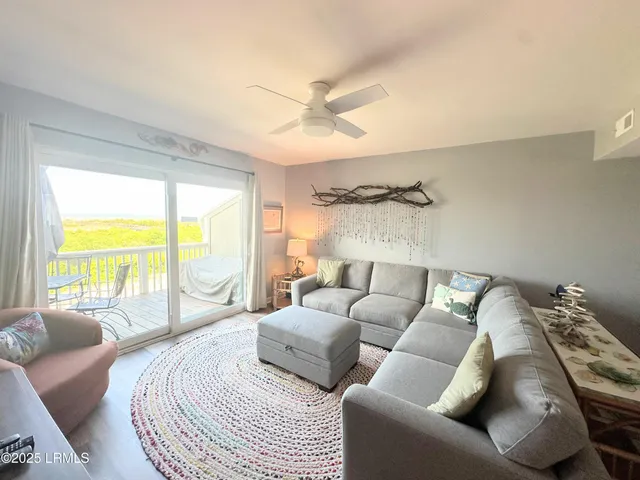 $419,000 | 5 Cedar Reef, Unit D213, Harbor Island, SC 29920