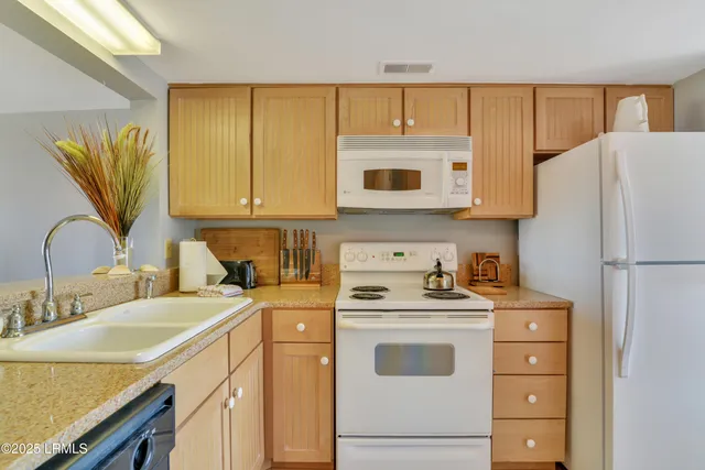 $419,000 | 5 Cedar Reef, Unit D213, Harbor Island, SC 29920