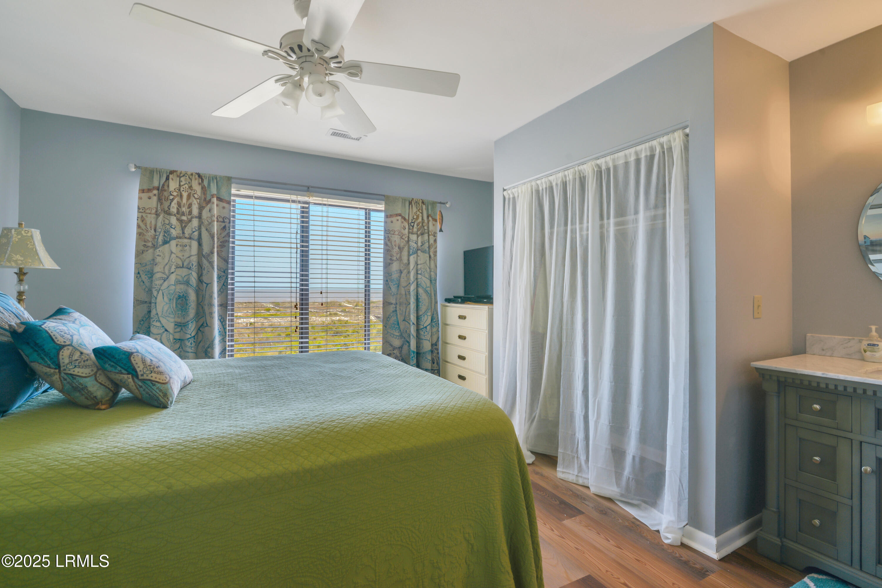 5 Cedar Reef, Unit D213 Harbor Island, SC 29920 - Photo 17 of 34 _ROB9436.jpg-FULL