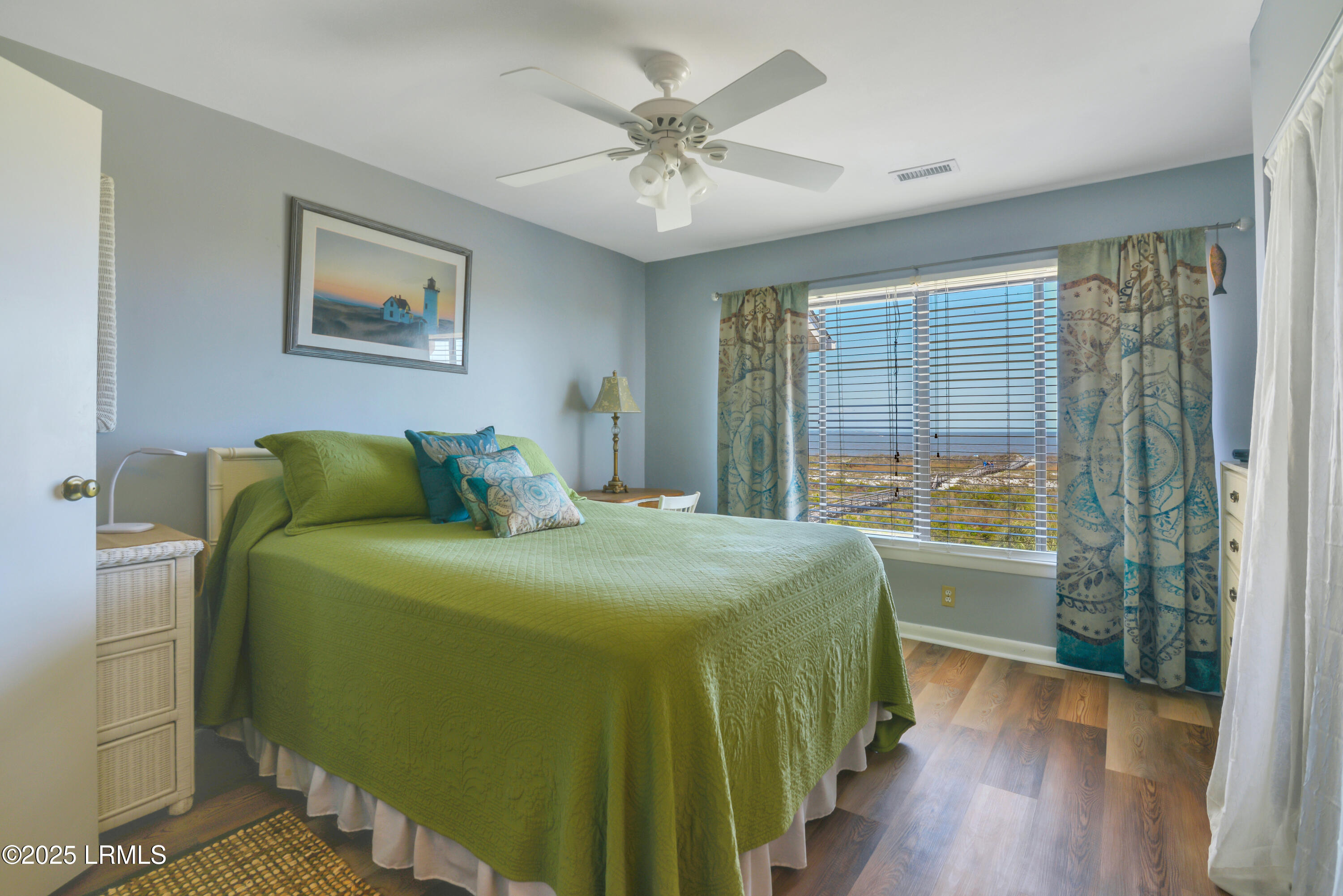 5 Cedar Reef, Unit D213 Harbor Island, SC 29920 - Photo 18 of 34 _ROB9441.jpg-FULL