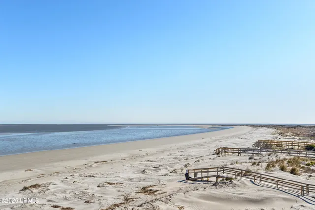 $419,000 | 5 Cedar Reef, Unit D213, Harbor Island, SC 29920