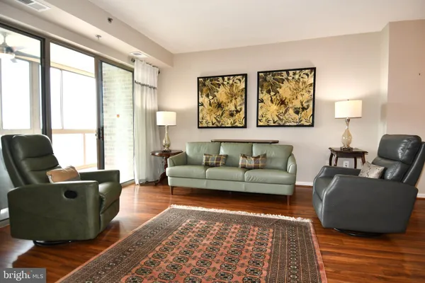 $349,000 | 3100 North Leisure World Boulevard, Unit 811, Silver Spring, MD 20906