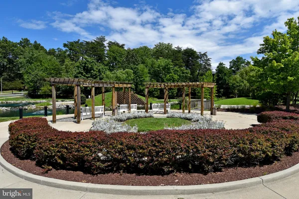 $349,000 | 3100 North Leisure World Boulevard, Unit 811, Silver Spring, MD 20906
