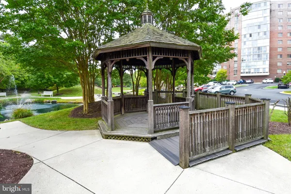 $349,000 | 3100 North Leisure World Boulevard, Unit 811, Silver Spring, MD 20906