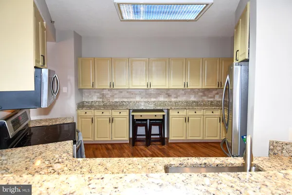 $349,000 | 3100 North Leisure World Boulevard, Unit 811, Silver Spring, MD 20906