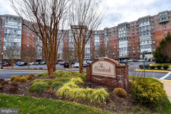 $349,000 | 3100 North Leisure World Boulevard, Unit 811, Silver Spring, MD 20906