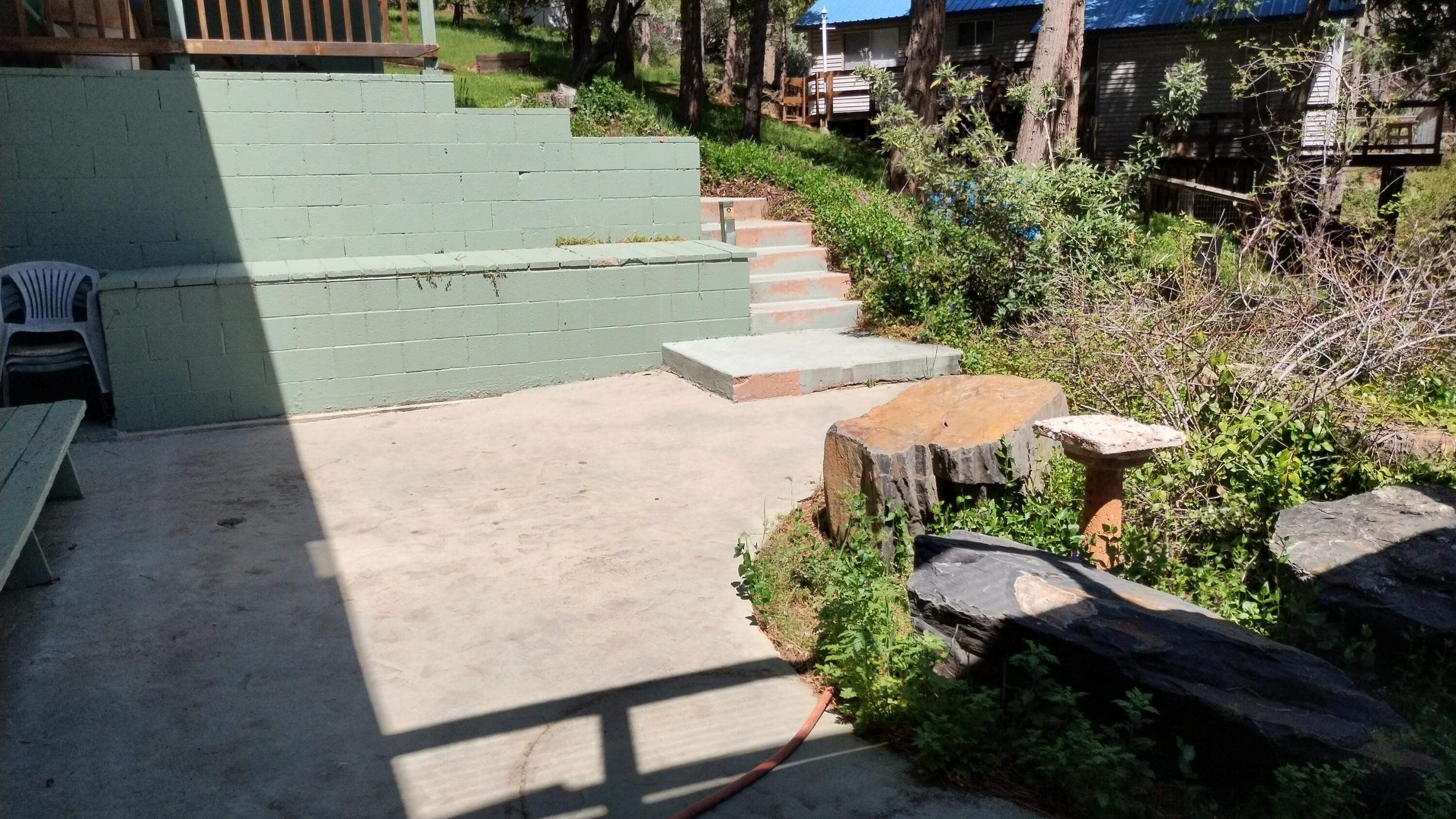 339 View Drive Springville, CA 93265 - Photo 89 of 109 88-Patio to left of screen porch