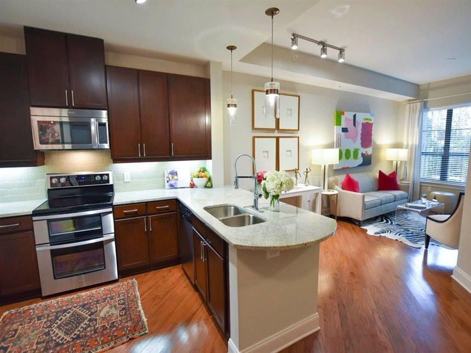 92 West Paces Ferry Road Northwest, Unit 9027 Atlanta, GA 30305 - Photo 2 of 49