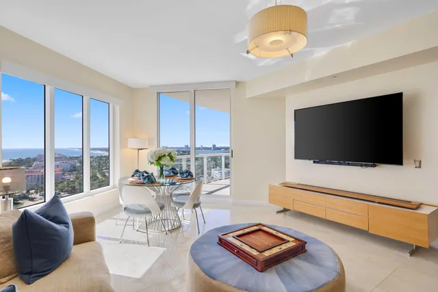 $3,995,000 | 2700 North Ocean Drive, Unit 1604A, Singer Island, FL 33404