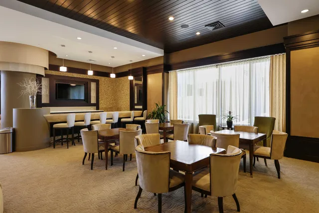 $3,995,000 | 2700 North Ocean Drive, Unit 1604A, Singer Island, FL 33404