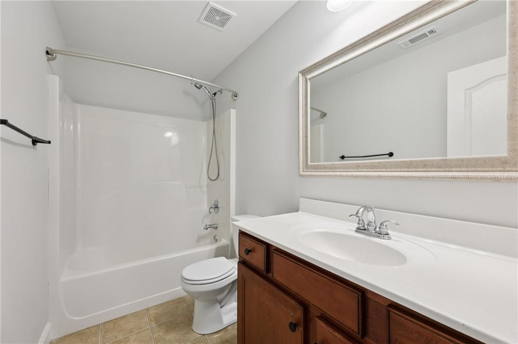 665 Herring Road Grayson, GA 30017 - Photo 22 of 54