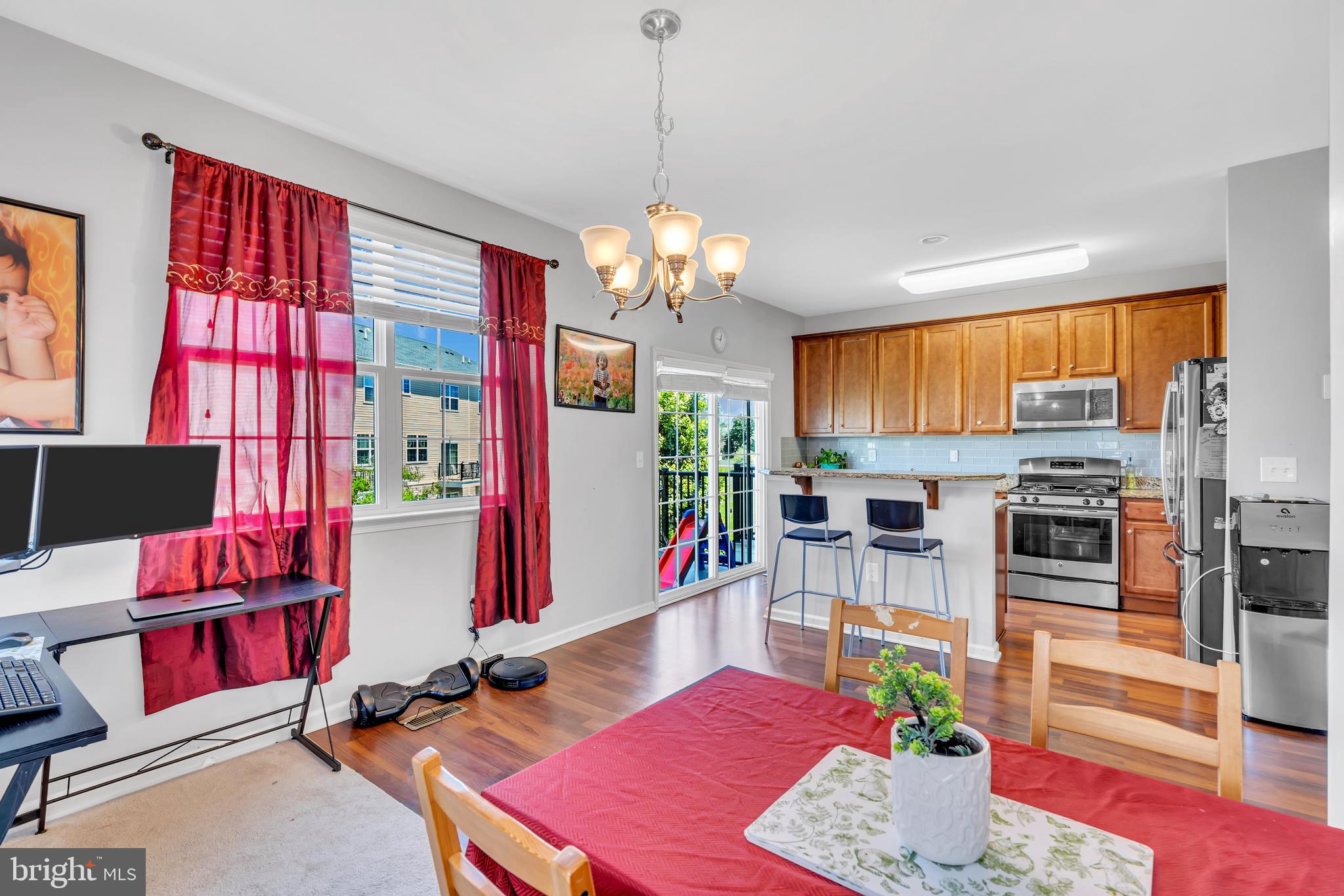 102 Creekside Way Burlington, NJ 08016 - Photo 17 of 40