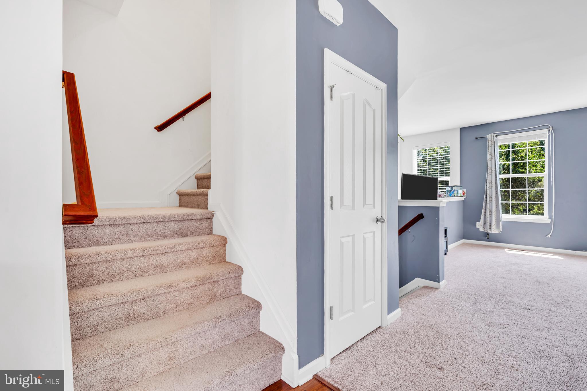 102 Creekside Way Burlington, NJ 08016 - Photo 22 of 40