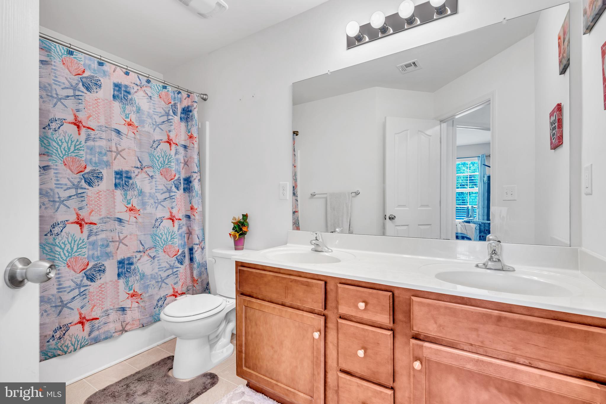 102 Creekside Way Burlington, NJ 08016 - Photo 30 of 40