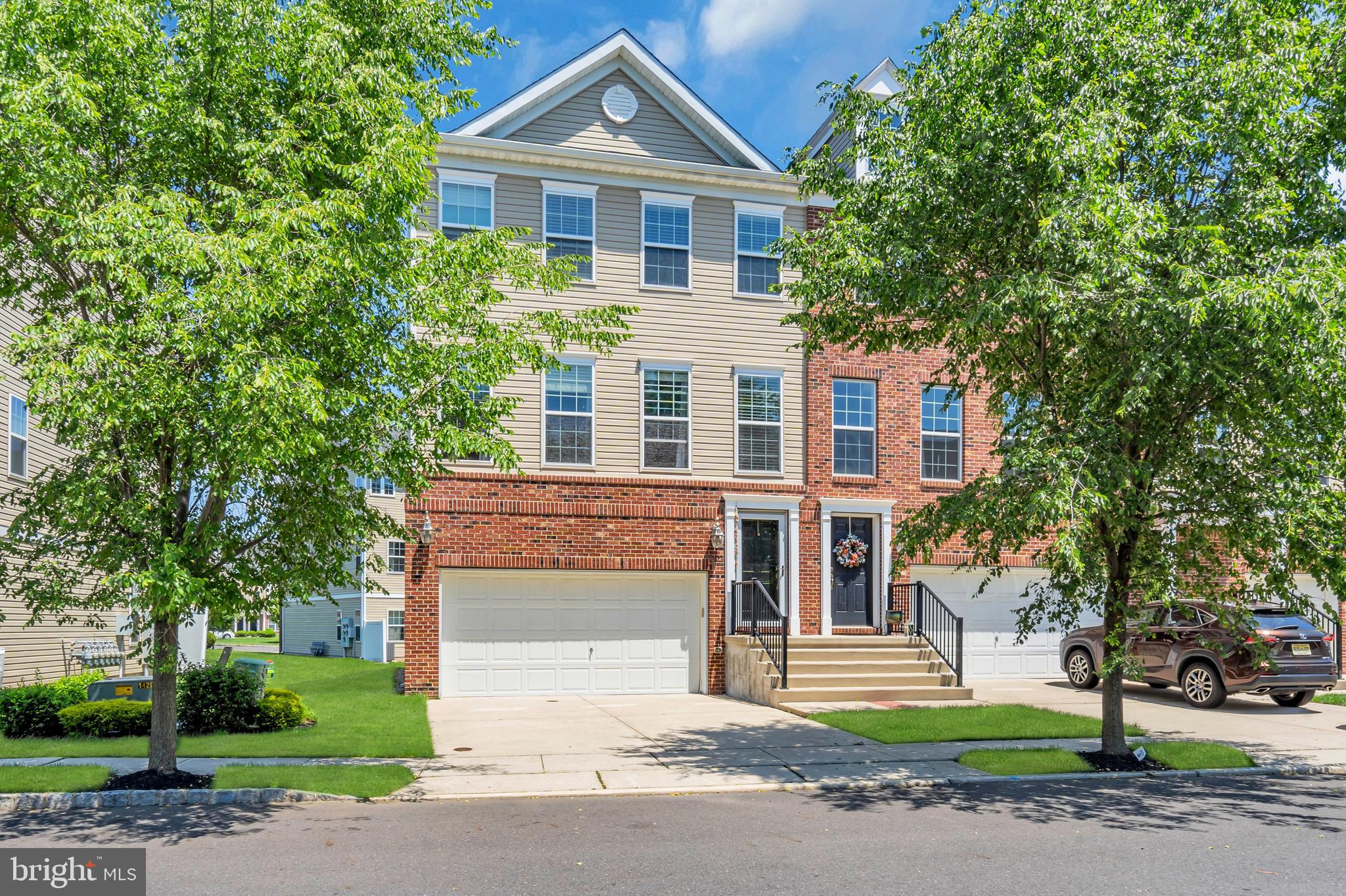 102 Creekside Way Burlington, NJ 08016 - Photo 3 of 40