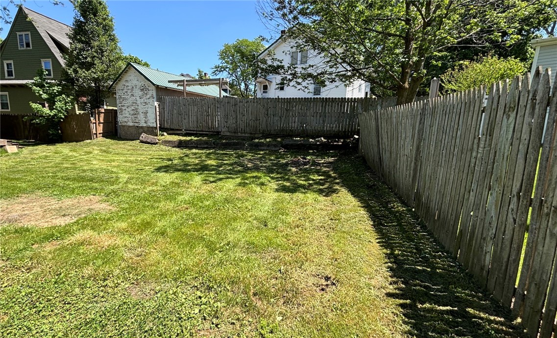 73 West Main Street Le Roy, NY 14482 - Photo 4 of 32 Backyard