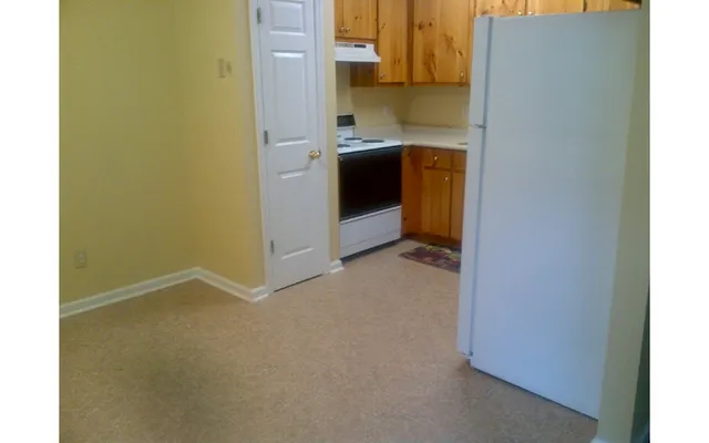 $1,250 | 716 A Sunnyside Road, Unit A, Hiawassee, GA 30546