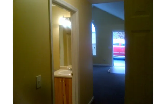 $1,250 | 716 A Sunnyside Road, Unit A, Hiawassee, GA 30546