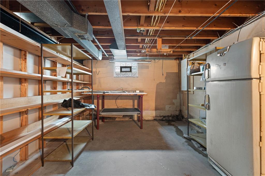 1909 Beulah Road Pittsburgh, PA 15235 - Photo 22 of 25 Gallery Image 22