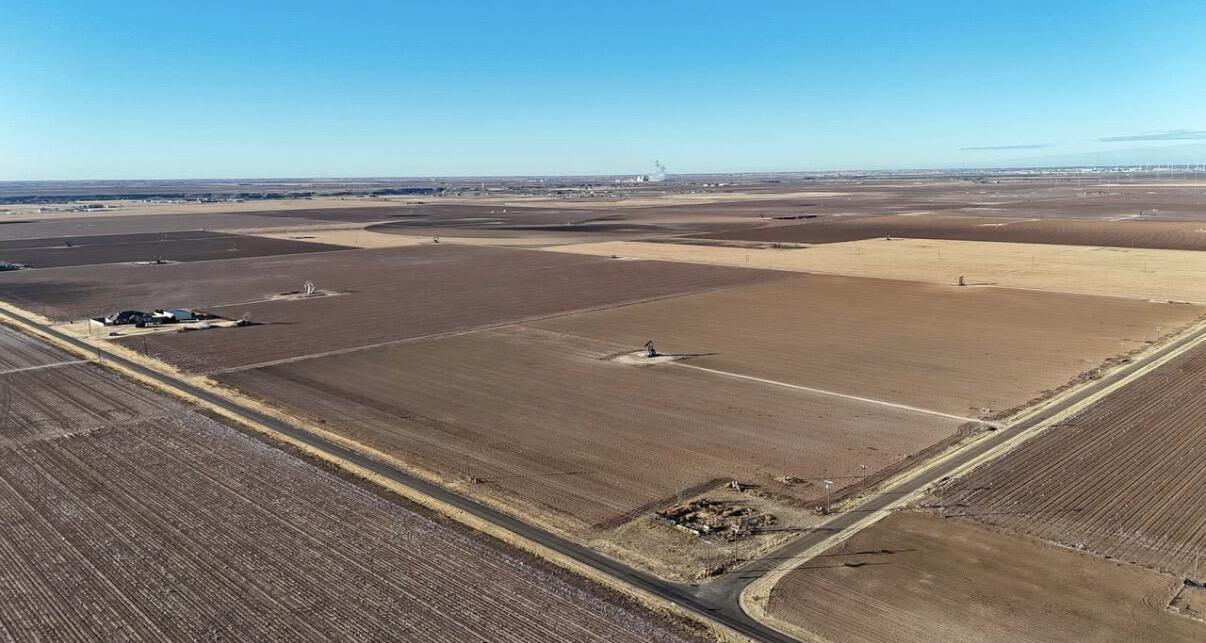 8122 East C R 6710 Lubbock, TX 79403 - Photo 2 of 5
